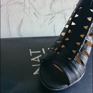 Talan Sandal